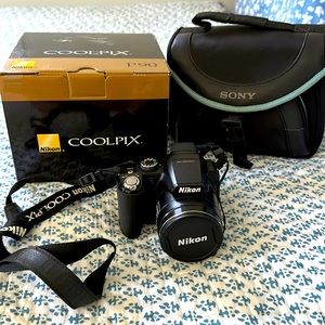 Nikon Coolpix P90 Camera